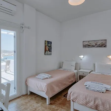 Akrogiali Antiparos